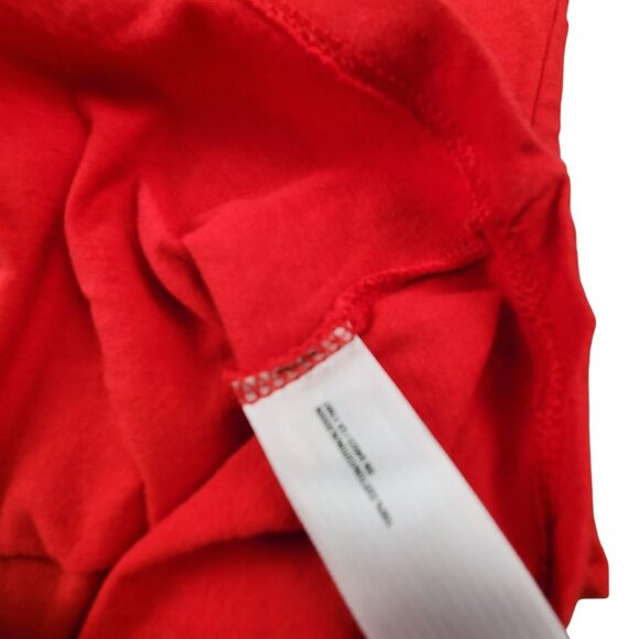 Old Navy Red Love Heart Graphic Tee M Short Sleeve Shirt Womens JH1796 - Picture 4 of 6